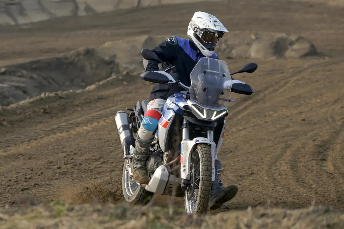 Aprilia Tuareg 660 vs Yamaha Ténéré 700 (9)