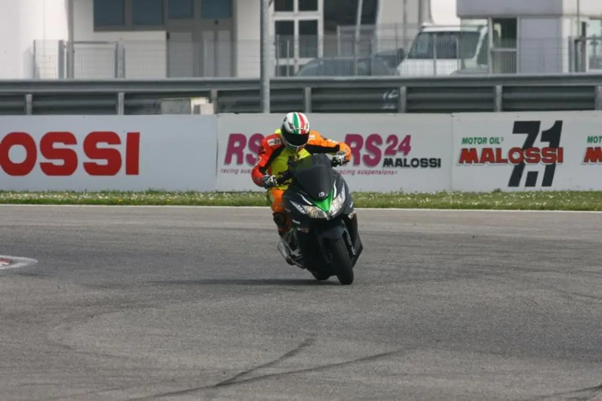 Malossi, in pista coi Magnifici Sei (7)