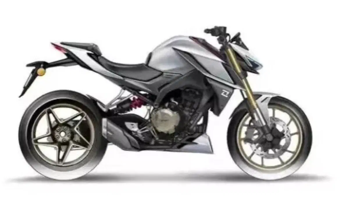 Excelle 400RR: la Race replica a quattro cilindri. E poi la 800