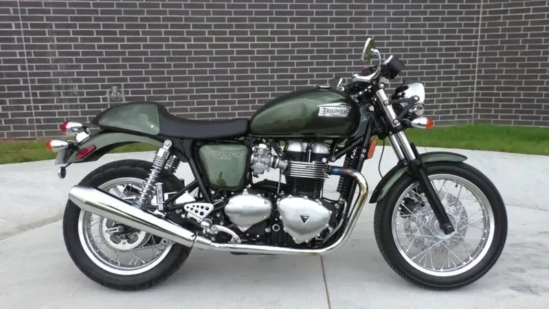 Una Thruxton del 2015