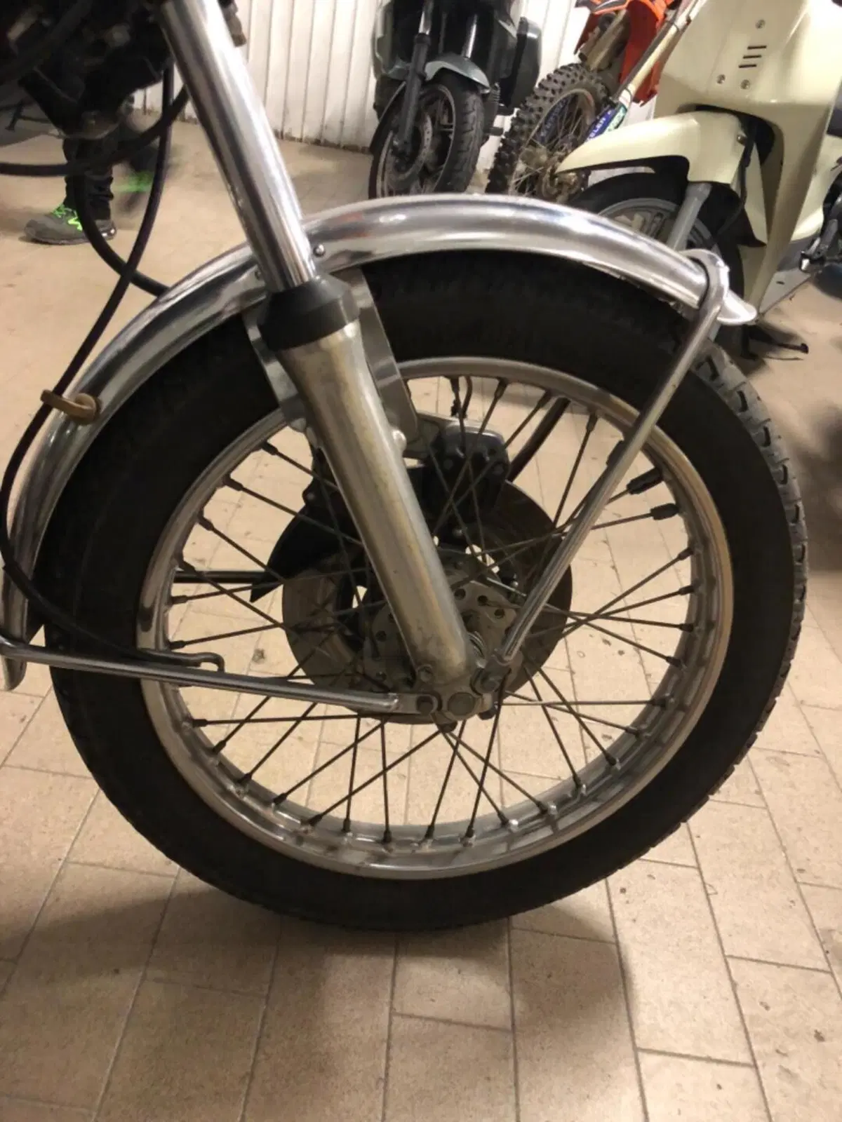 Honda Cb 400 four  (4)