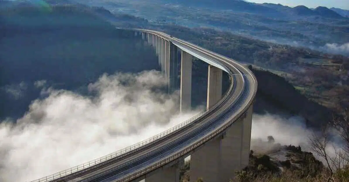 Salerno-Reggio Calabria, la strada pi&ugrave; smart d'Europa