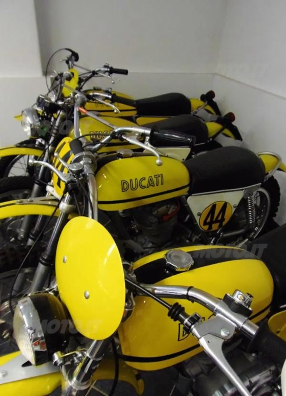 I Racconti di Moto.it: "Le Ducati di X, Y e Z" (3)