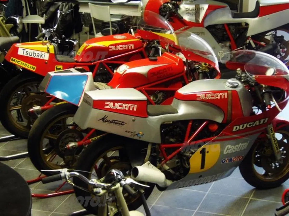 I Racconti di Moto.it: "Le Ducati di X, Y e Z" (8)
