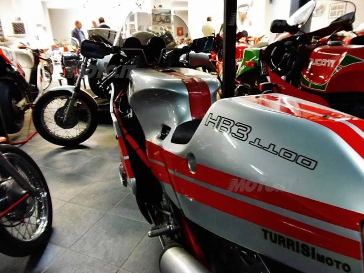 I Racconti di Moto.it: "Le Ducati di X, Y e Z" (12)