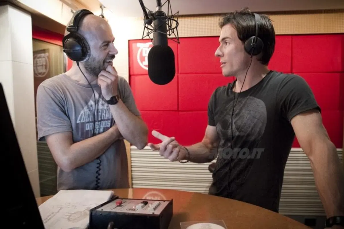 James Toseland, da Campione della Superbike a cantante rock