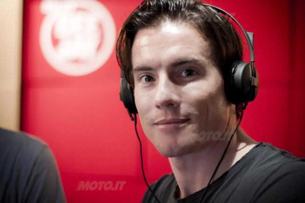 James Toseland, da Campione della Superbike a cantante rock (4)