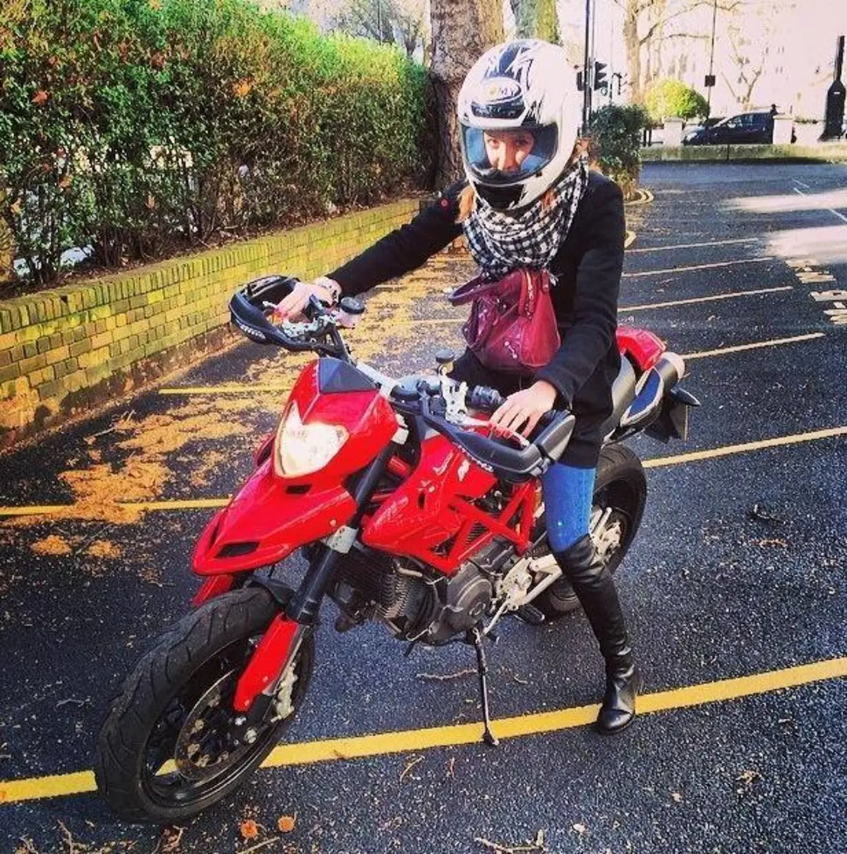 Le motocicliste di Moto.it: ecco il Caberg Vox di Giorgia (10)