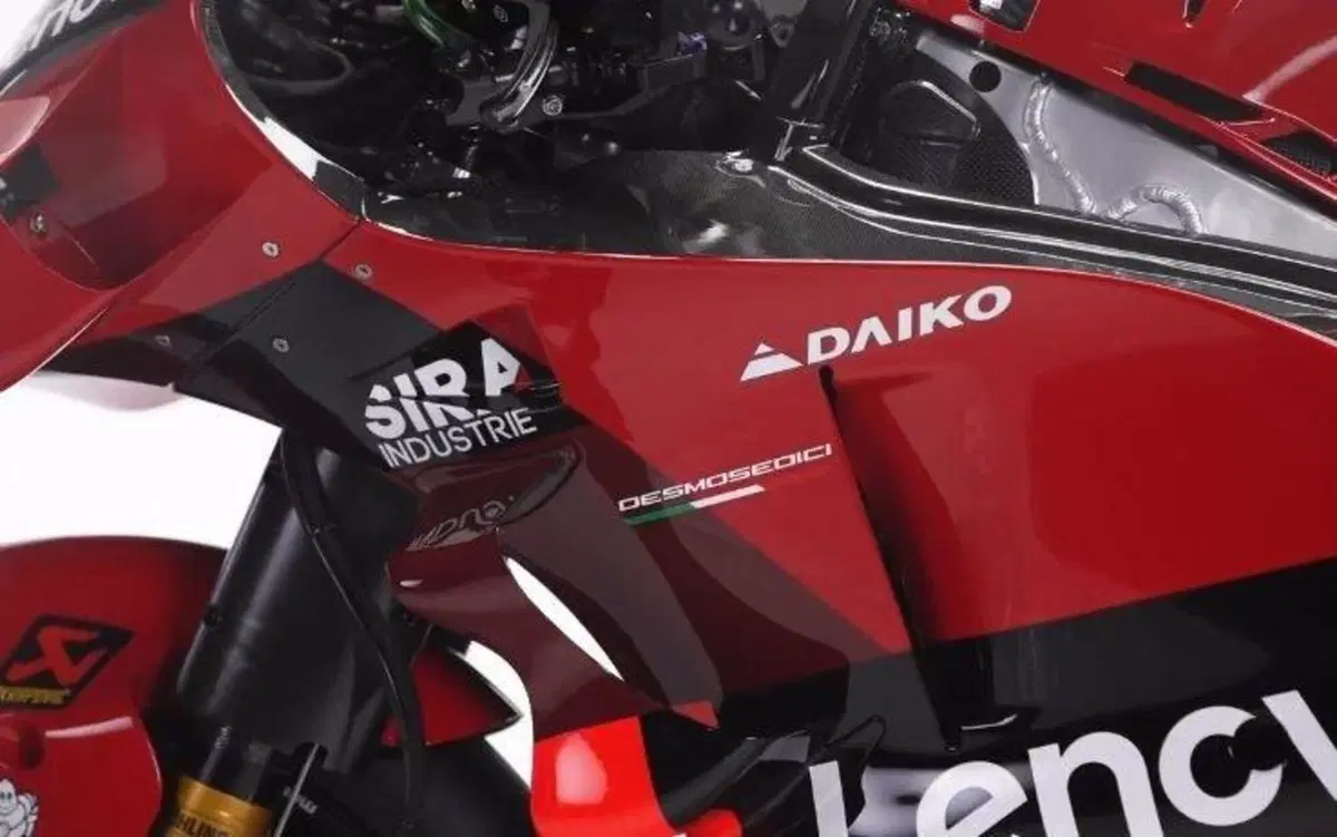 MotoGP, le prime immagini della Ducati DesmosediciGP 2022 (9)