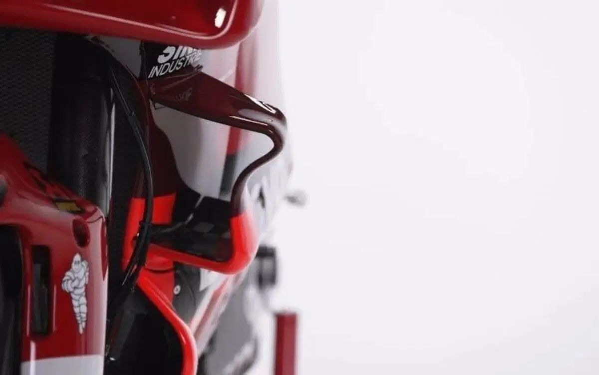 MotoGP, le prime immagini della Ducati DesmosediciGP 2022 (14)