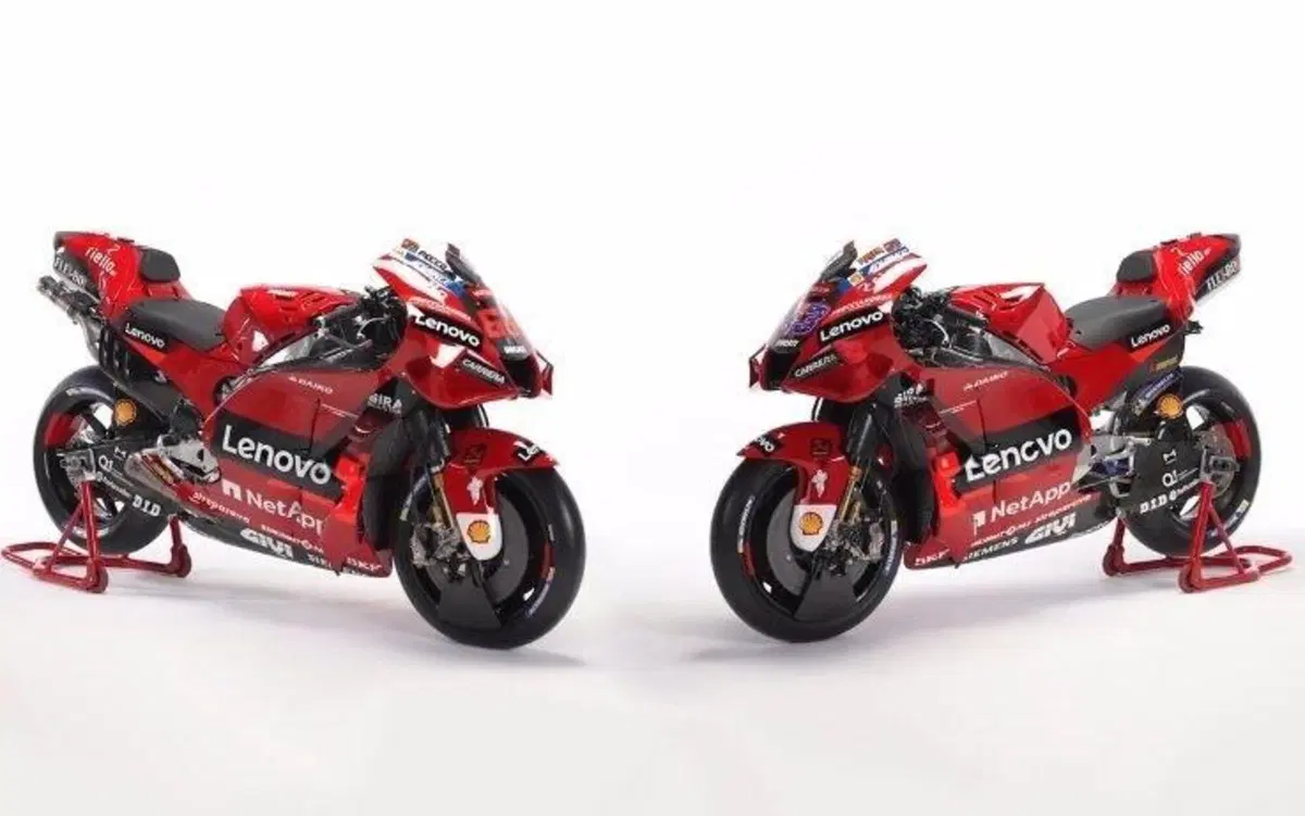 MotoGP, le prime immagini della Ducati DesmosediciGP 2022 (2)