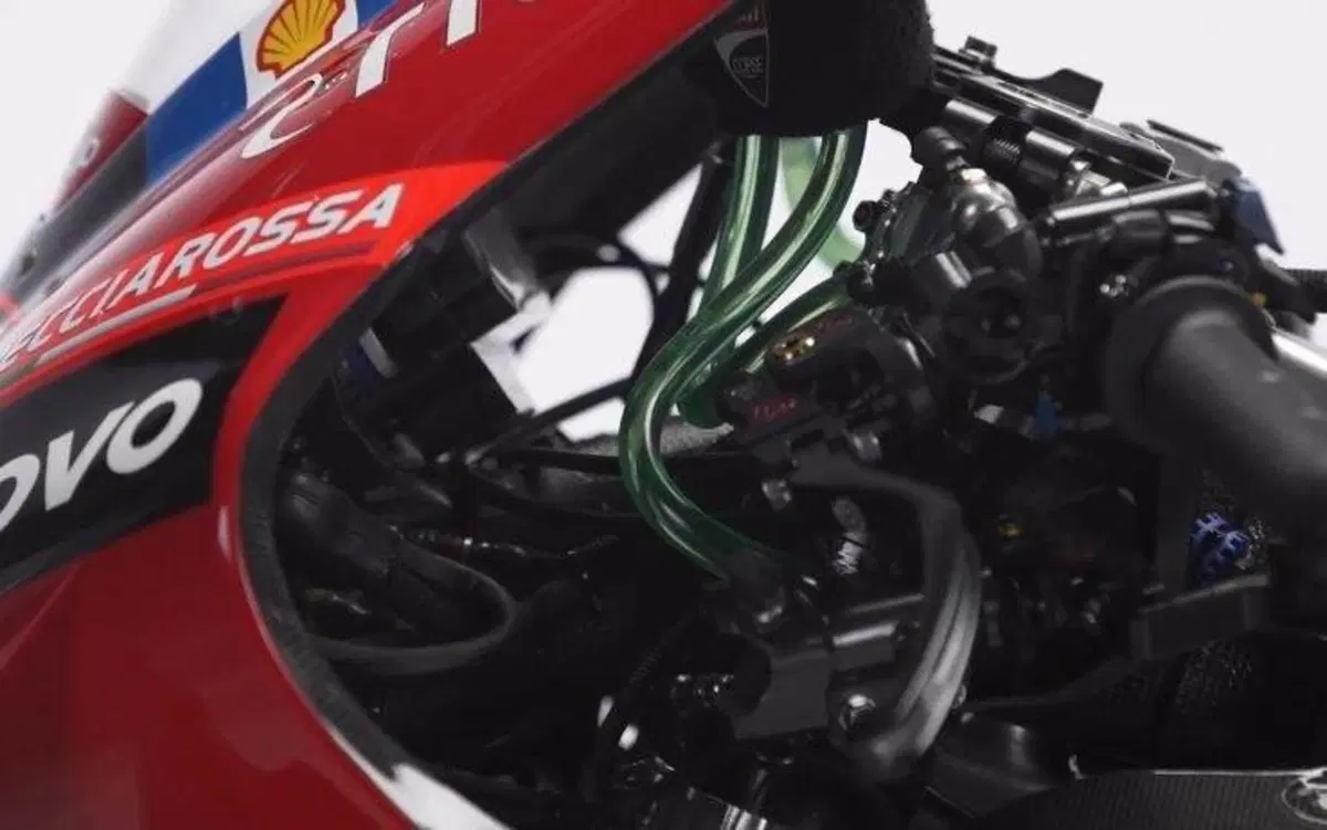MotoGP, le prime immagini della Ducati DesmosediciGP 2022 (5)