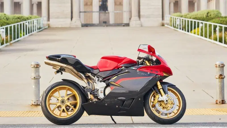 Una MV Agusta F4 1000 Tamburini all'asta per 22.400 euro
