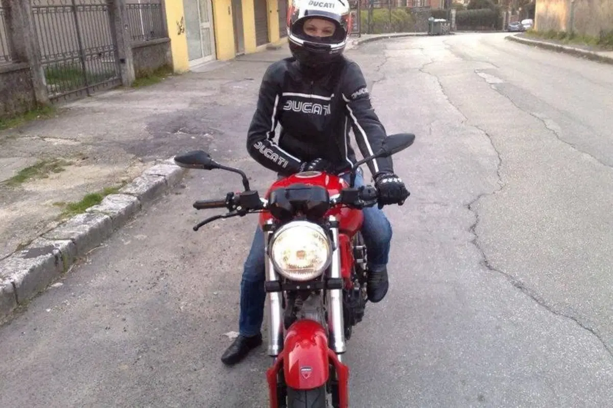 Le motocicliste di Moto.it: ecco il Caberg Vox di Giorgia (97)