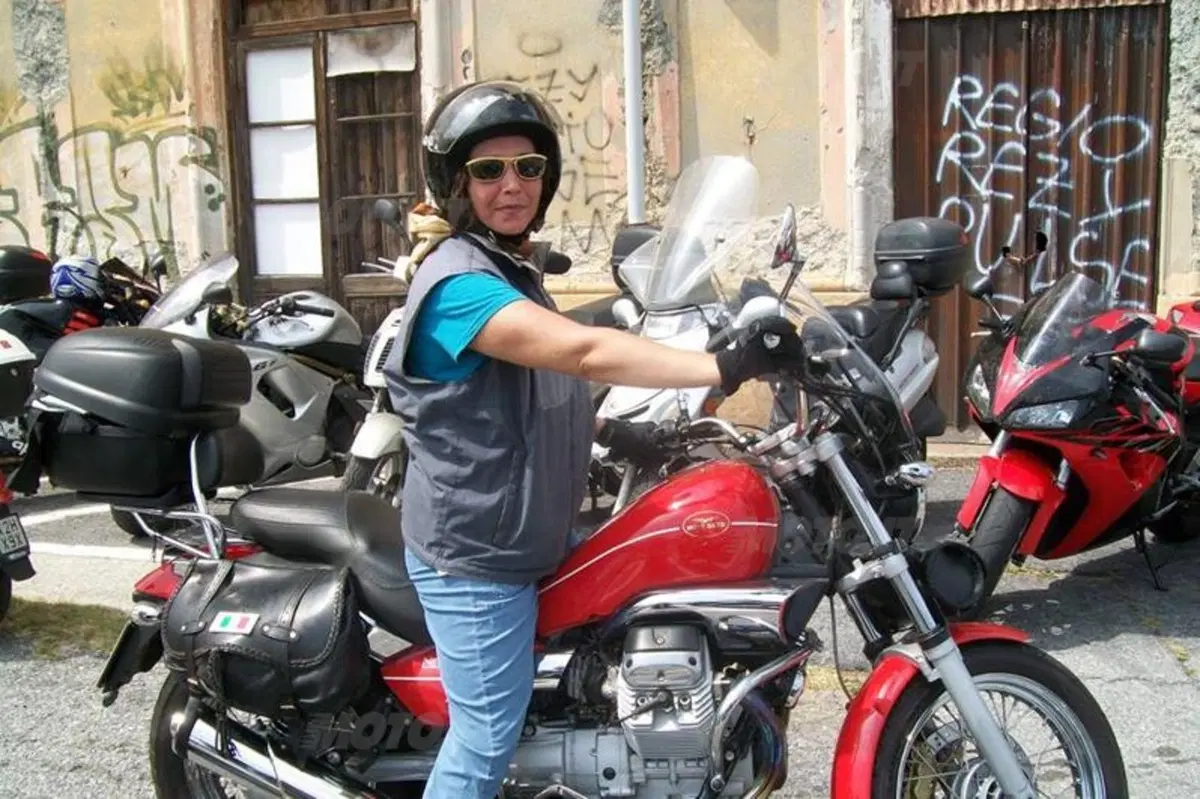 Le motocicliste di Moto.it: ecco il Caberg Vox di Giorgia (110)