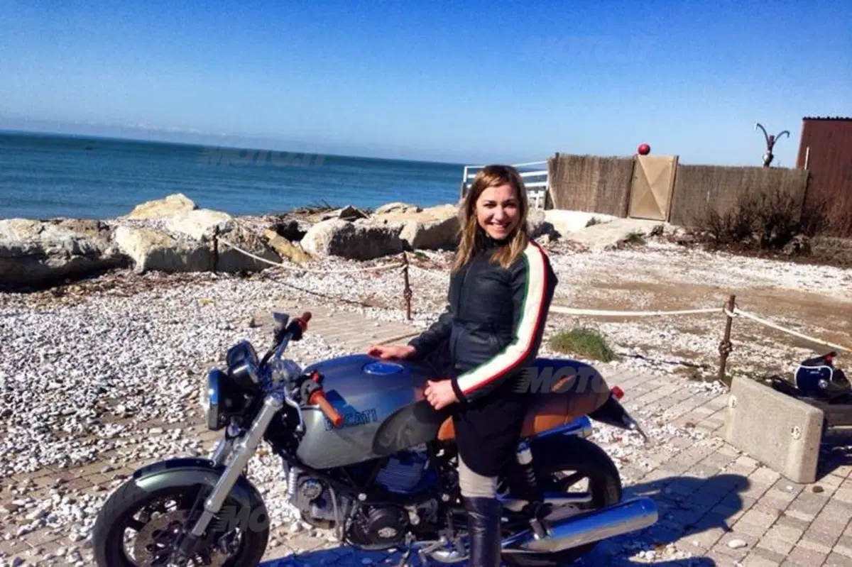 Le motocicliste di Moto.it: ecco il Caberg Vox di Giorgia (125)