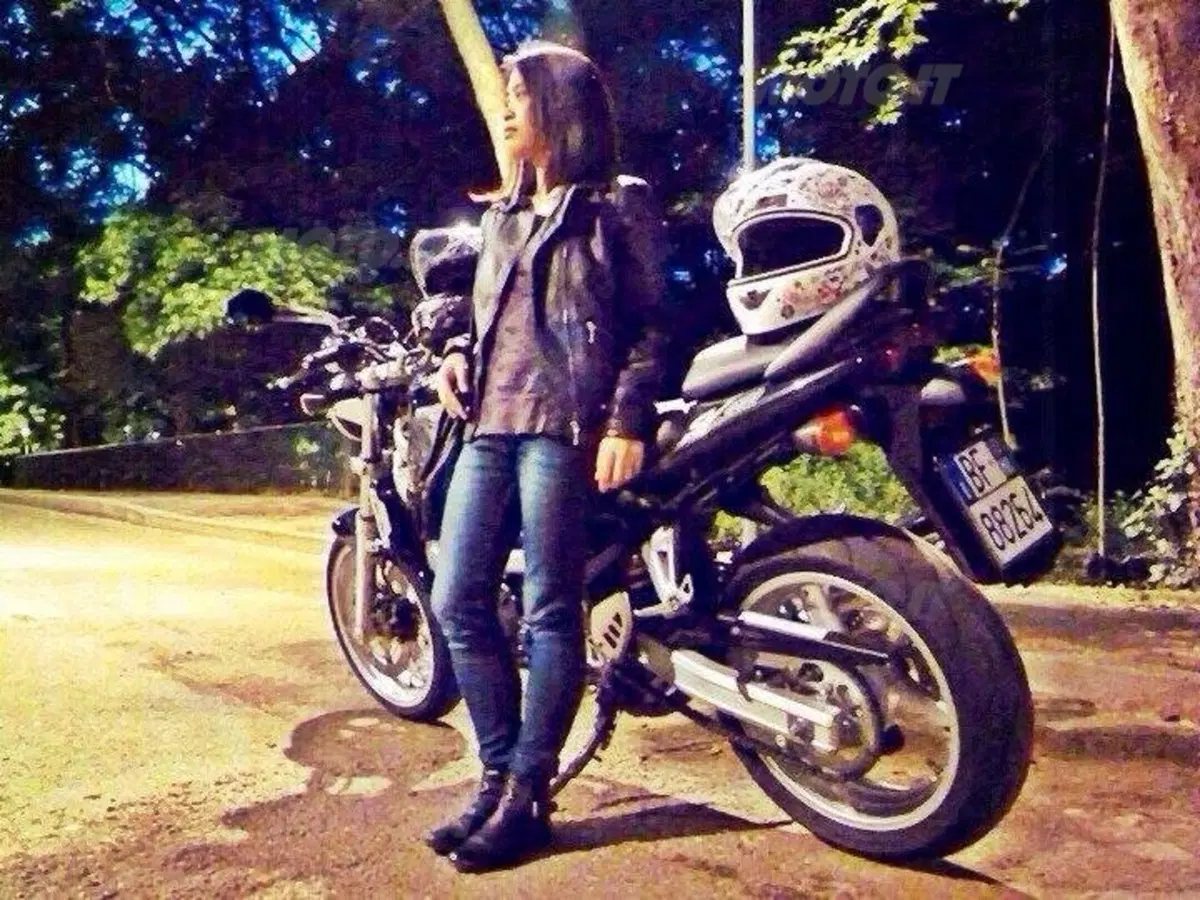 Le motocicliste di Moto.it: ecco il Caberg Vox di Giorgia (136)