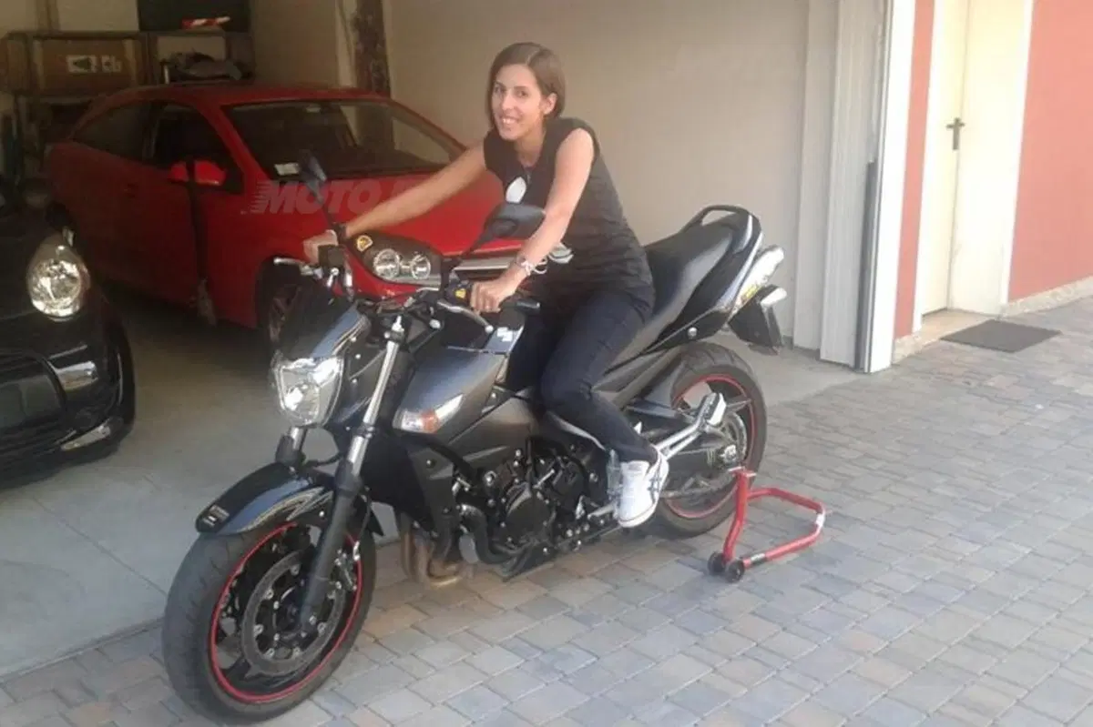 Le motocicliste di Moto.it: ecco il Caberg Vox di Giorgia (145)