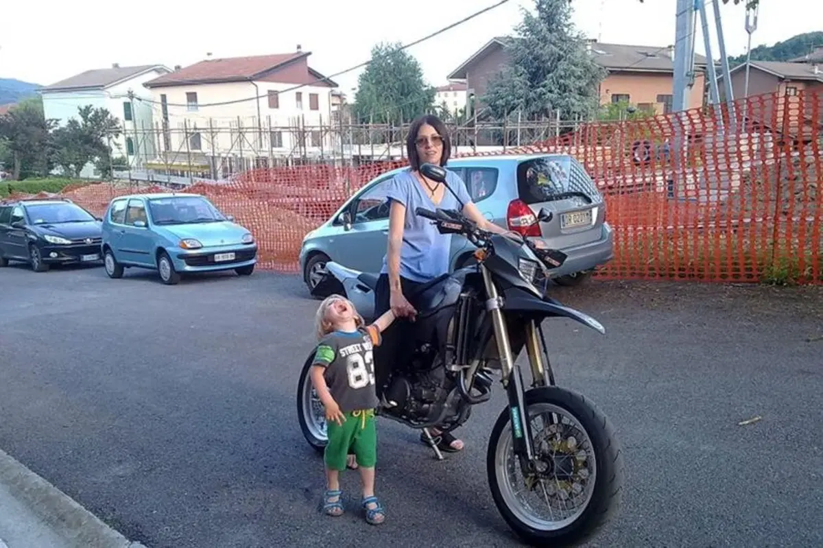 Le motocicliste di Moto.it: ecco il Caberg Vox di Giorgia (149)