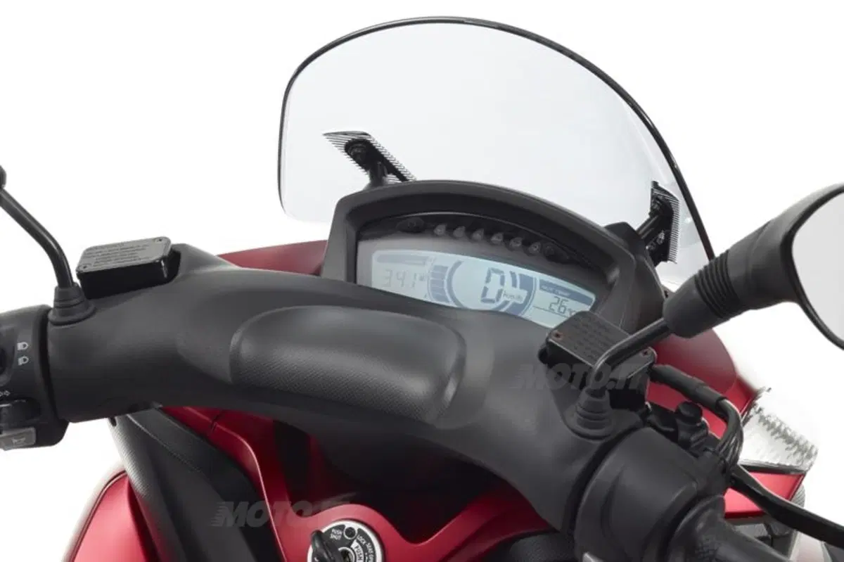 Yamaha Tricity 125 (28)