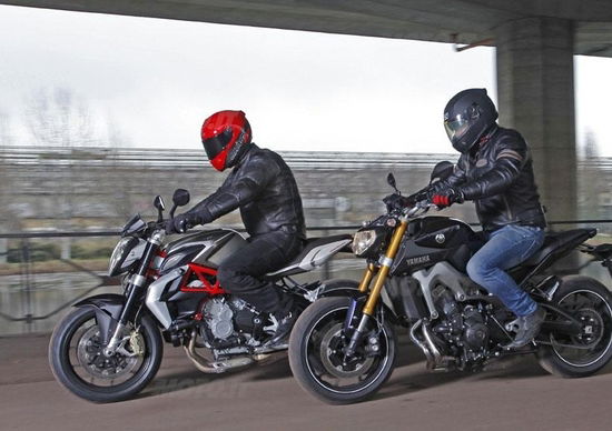 Mv Agusta Brutale 800 vs Yamaha MT-09