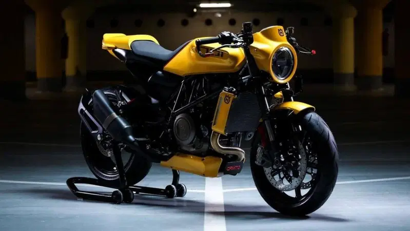 "Yellow Arrow" by Gas &amp; Retro: dalla Slovenia un'inusuale Husqvarna Vitpilen 701 