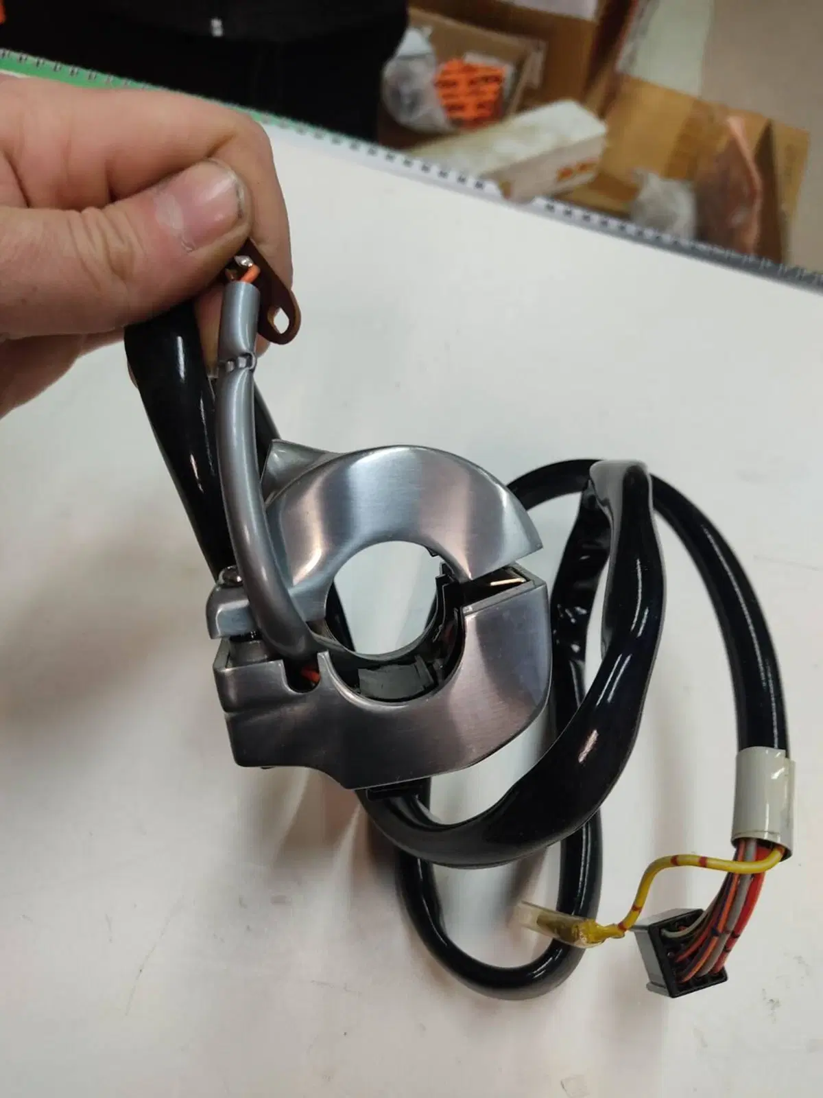 COMANDO LUCI COMPLETO DX SUZUKI COD.3720038A13 (2)