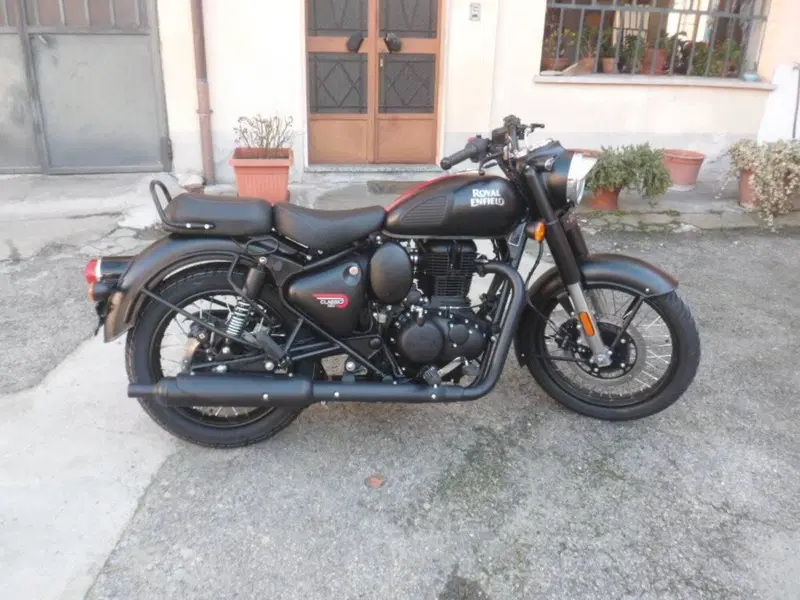 Royal Enfield Classic 350 (2021 - 26) (8)