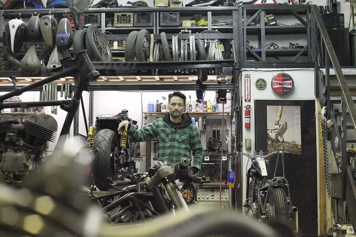 Yamaha XJR1300, in arrivo la special di Keinosuke “Keino” Sasaki  (6)