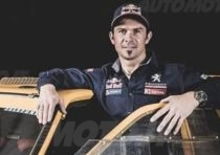 Dakar 2015: Cyril Despres sale sulla Peugeot dopo 5 vittorie in moto 