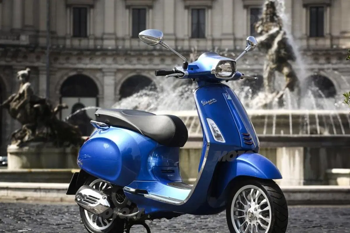Vespa Sprint 125 (10)