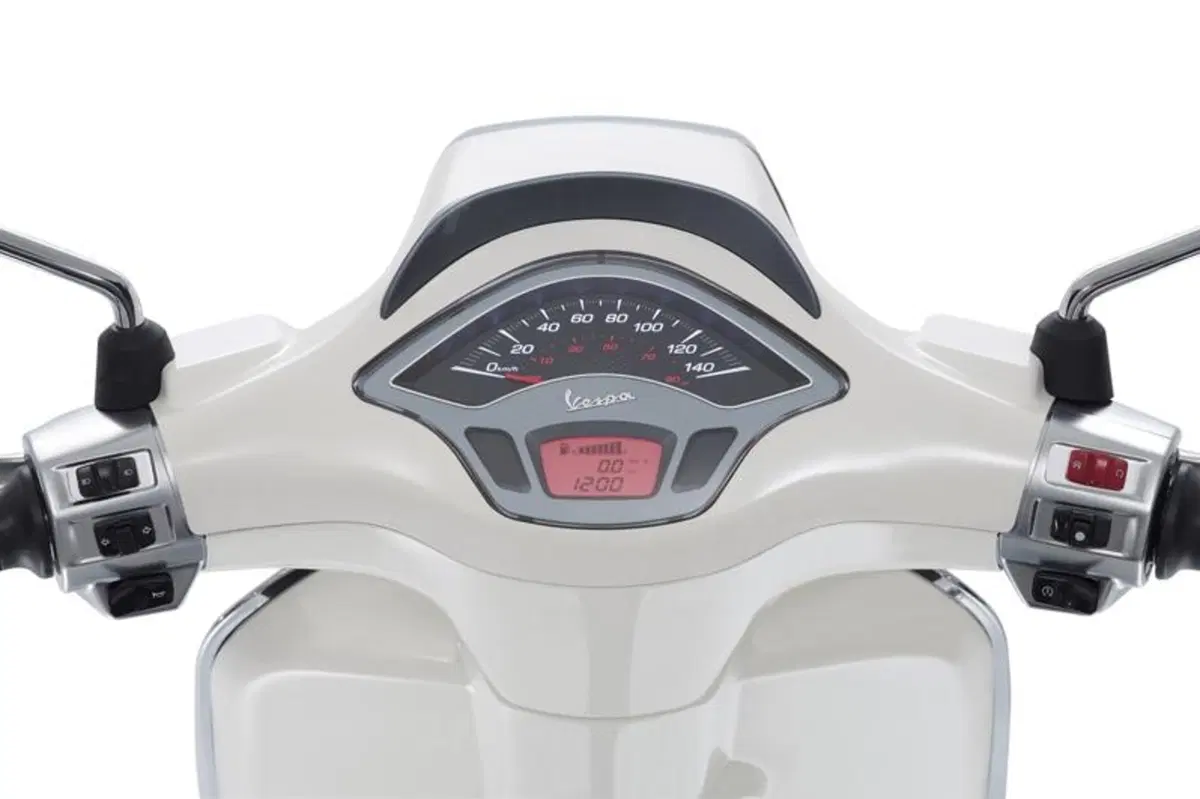 Vespa Sprint 125 (23)
