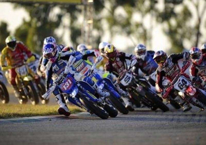 A Pomposa scatta il primo appuntamento con la Supermoto Series Nils Cup 2014