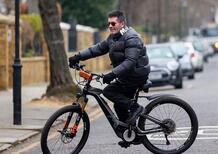 Incidente in bici per Simon Cowell: Fortunato a essere vivo