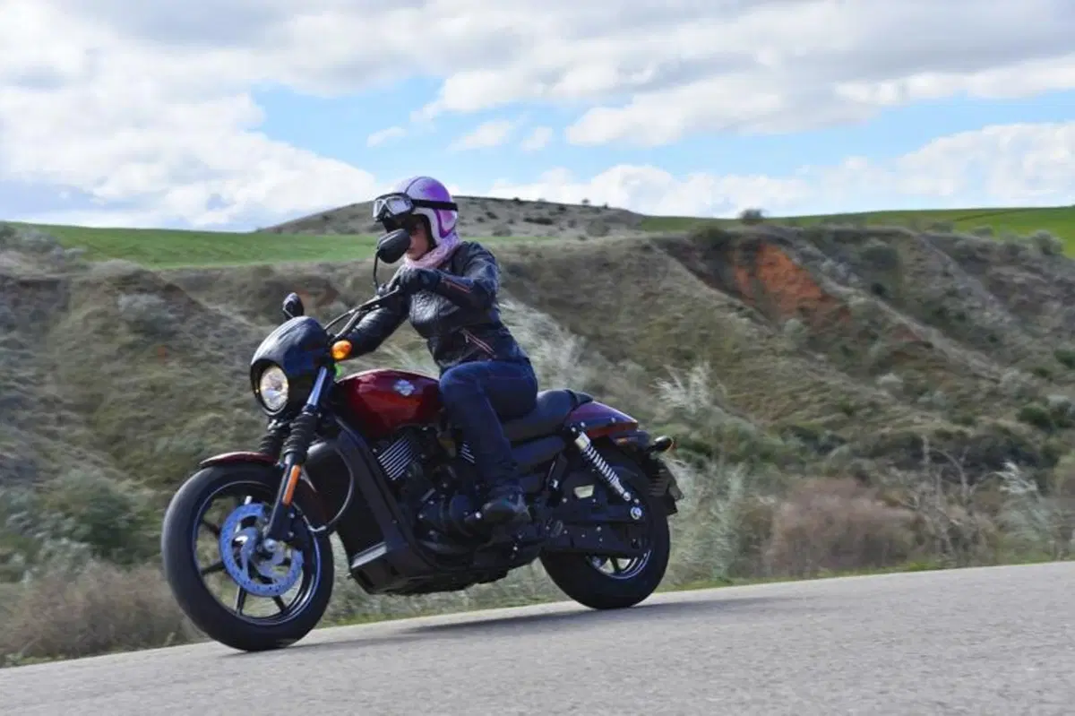  Harley-Davidson Street 750 (17)