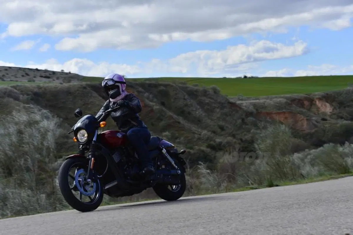  Harley-Davidson Street 750 (20)