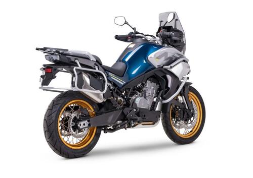 Nuove CFMoto 800MT Sport e 800MT Touring: i prezzi in Italia (7)