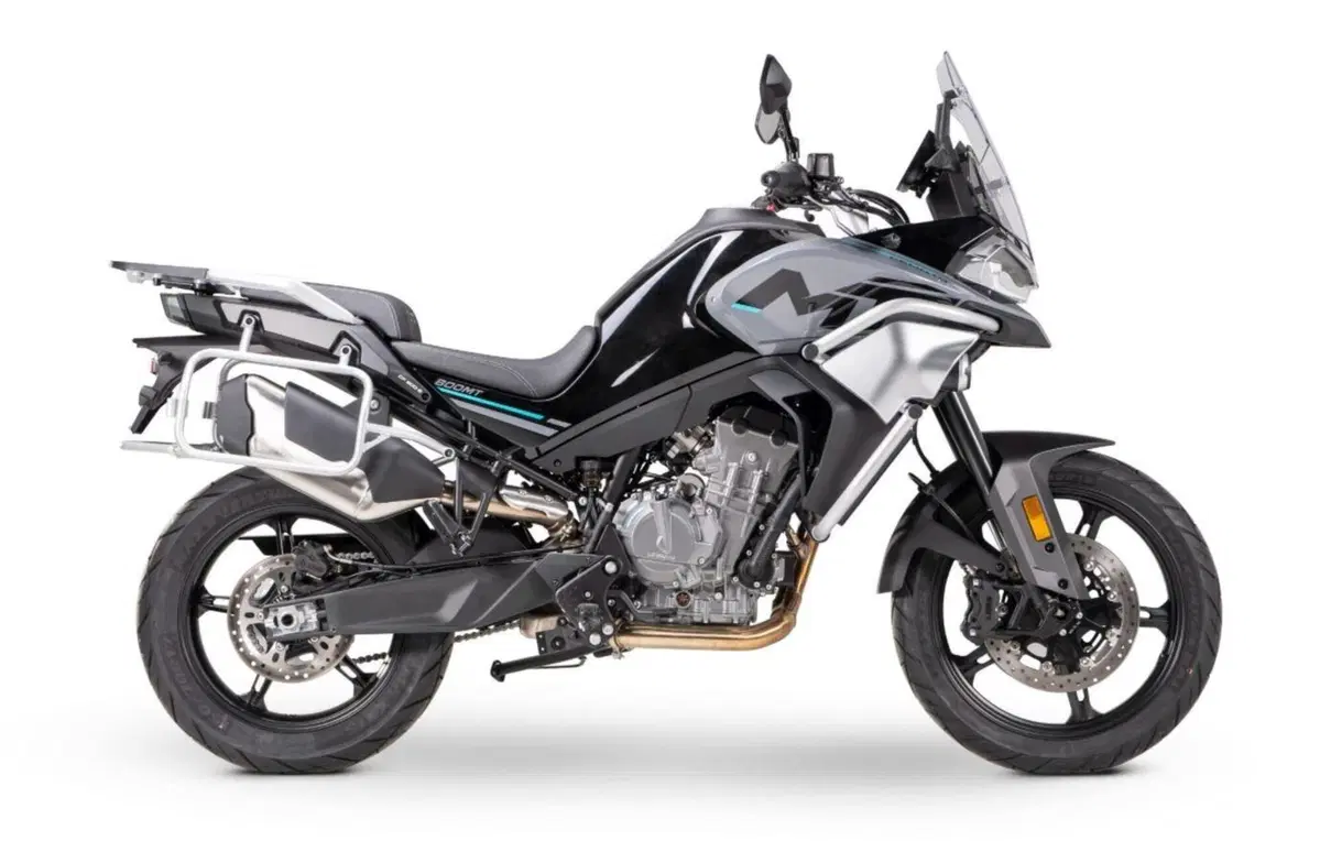 Nuove CFMoto 800MT Sport e 800MT Touring: i prezzi in Italia