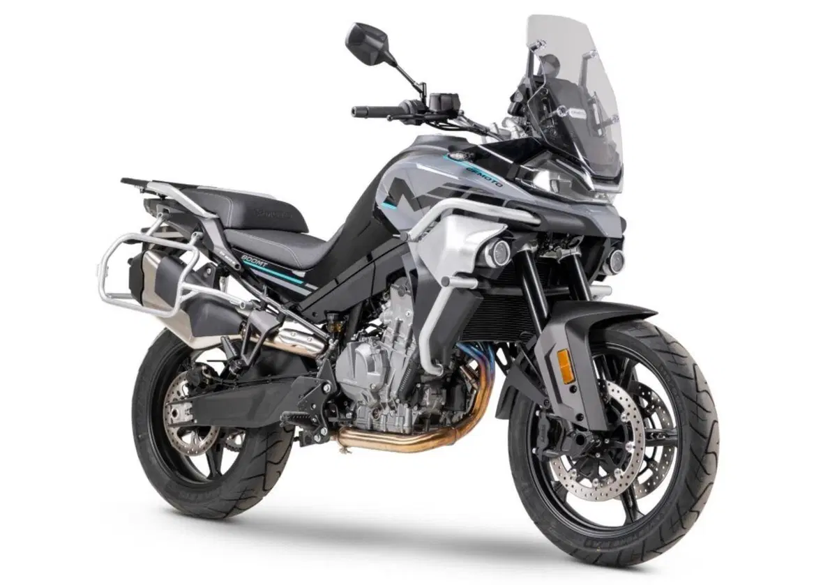 Nuove CFMoto 800MT Sport e 800MT Touring: i prezzi in Italia (4)