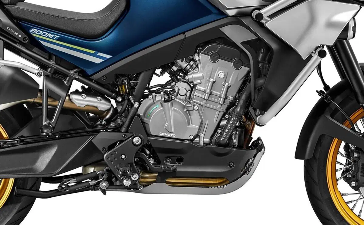 CFMoto 800MT Sport e 800MT Touring. In arrivo in Italia