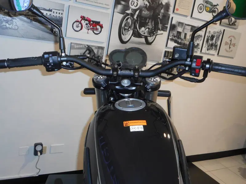 Benelli Leoncino 500 Trail (2021 - 26) (5)