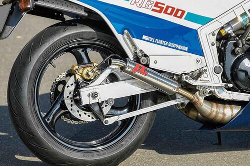 Suzuki RG 500 Gamma Quality Works: due tempi replica aggiornata (9)