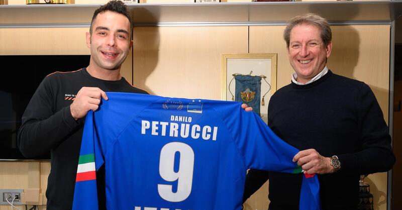 Danilo Petrucci omaggiato con la Maglia Azzurra