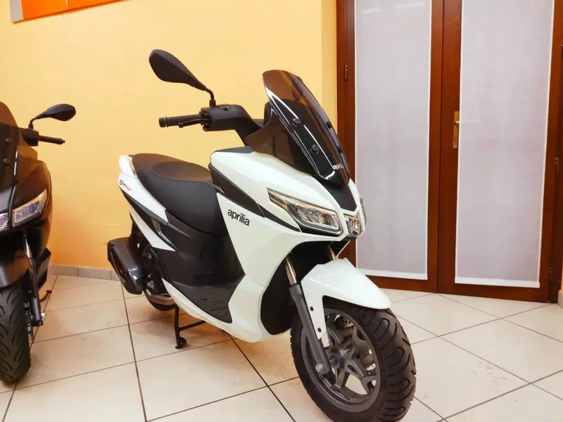 Aprilia SXR 50 (2021 - 26) (5)