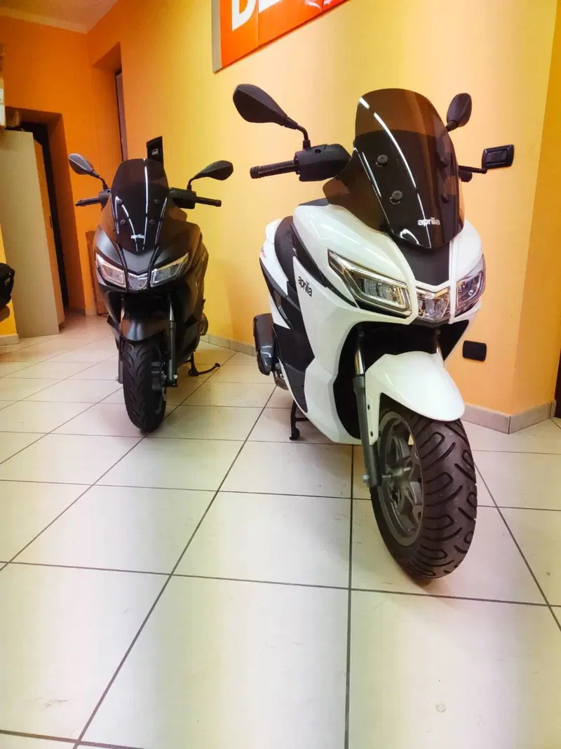 Aprilia SXR 50 (2021 - 26) (6)