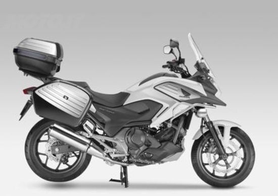 Honda presenta la versione Travel Edition della NC750X e della NC750X DCT 