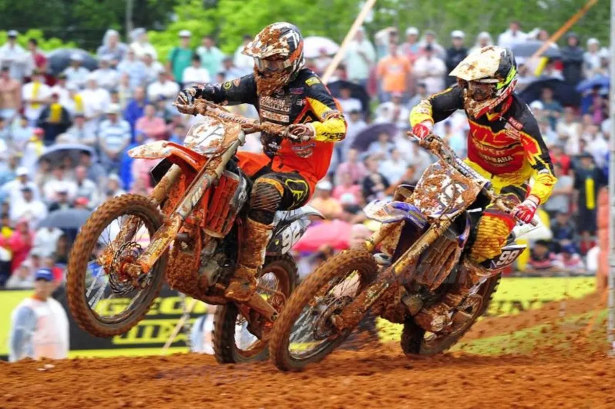 MX, GP del Brasile. Cairoli e Tonus vincono a Beto Carrero