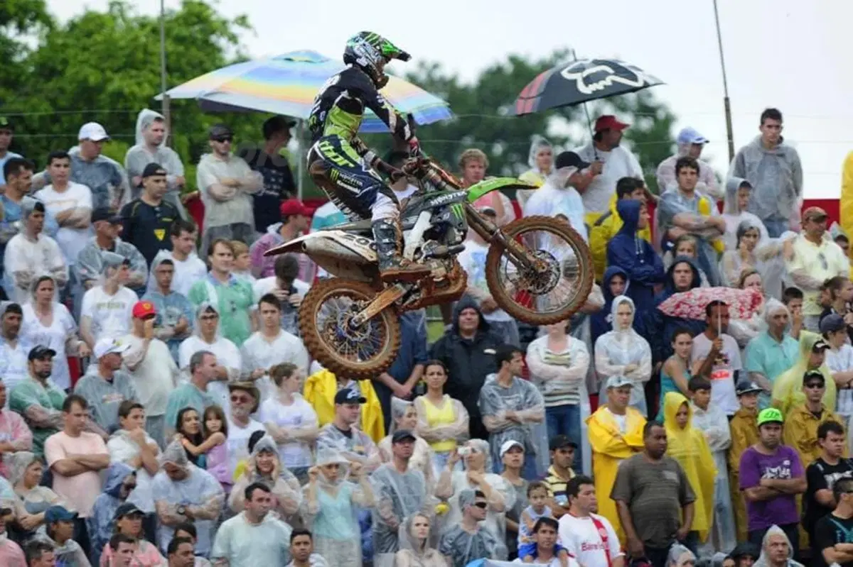 MX, GP del Brasile. Cairoli e Tonus vincono a Beto Carrero (7)
