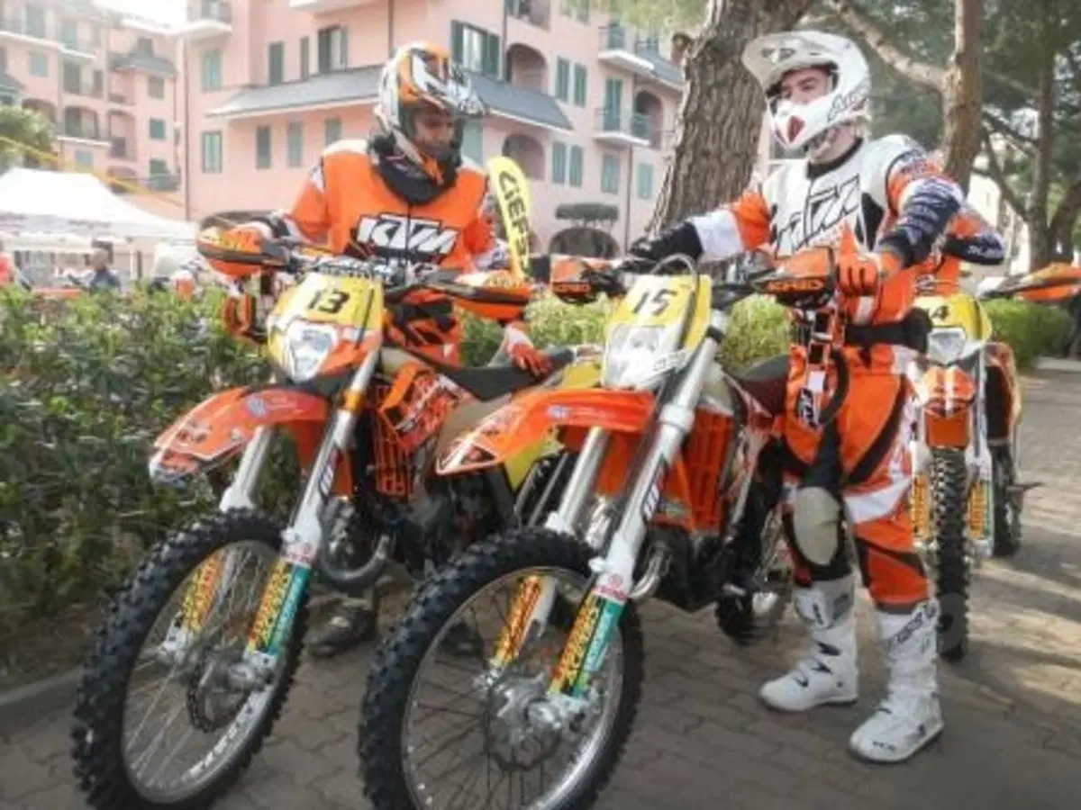 Prima prova da record per il Trofeo KTM Enduro (3)