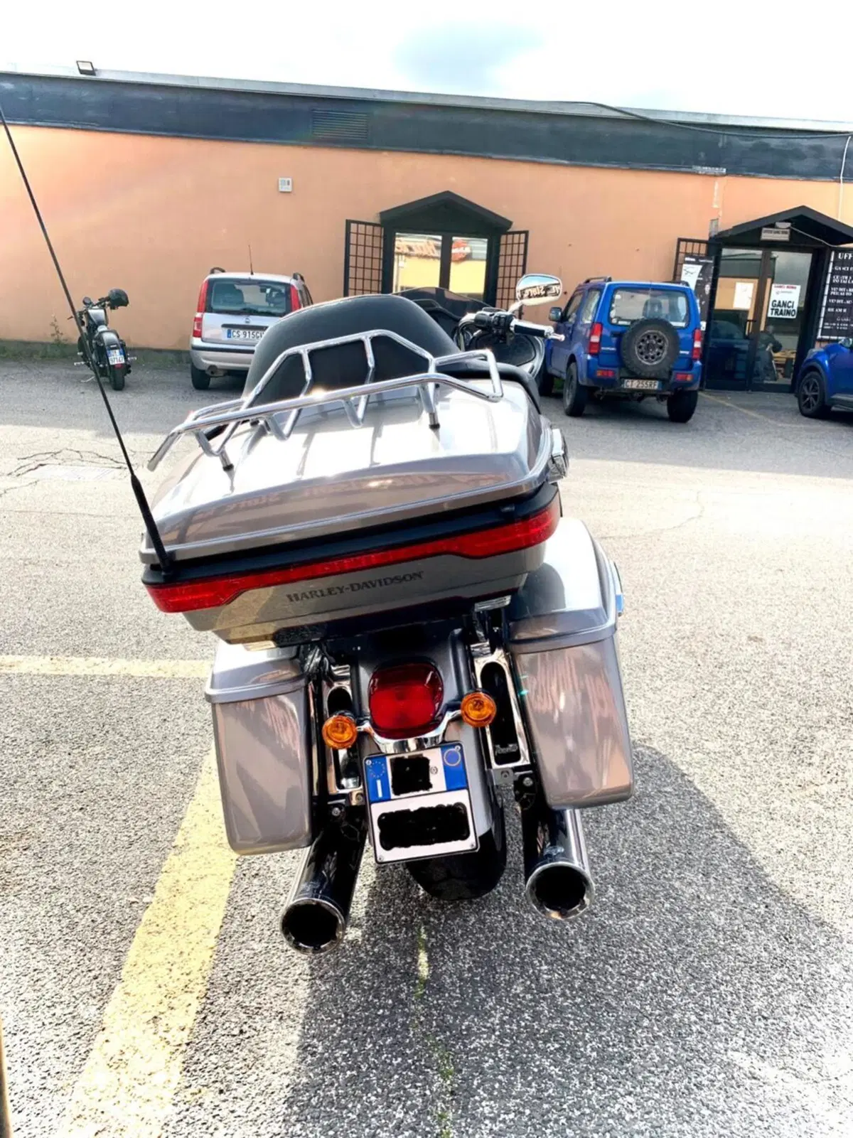 Harley-Davidson 1690 Road Glide Ultra (2015 - 16) - FLRTU (4)